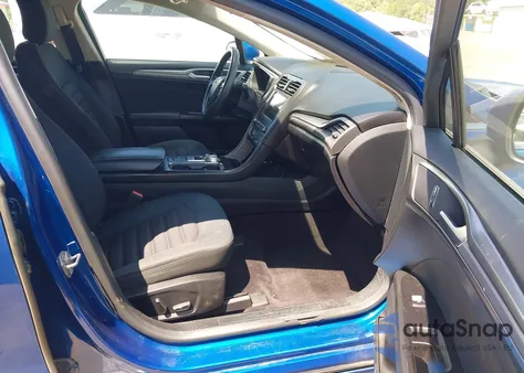 2017 Ford Fusion Se z USA, uszkodzony, nr VIN 3FA6P0H71HR332568